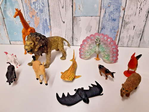 Toy animal bundle - animal, figures