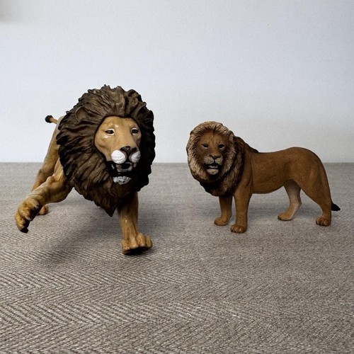 Lion animal figures bundle - lion,