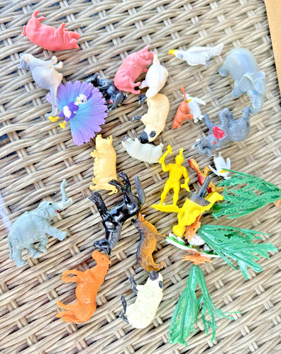 Mixed lot plastic animal - mixed,